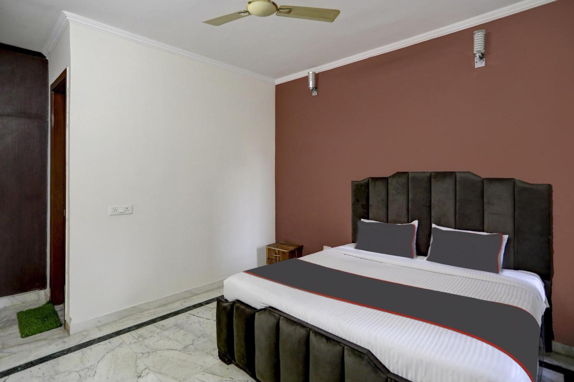 فندق Super Capital O Uk House Residency غورغاون المظهر الخارجي الصورة