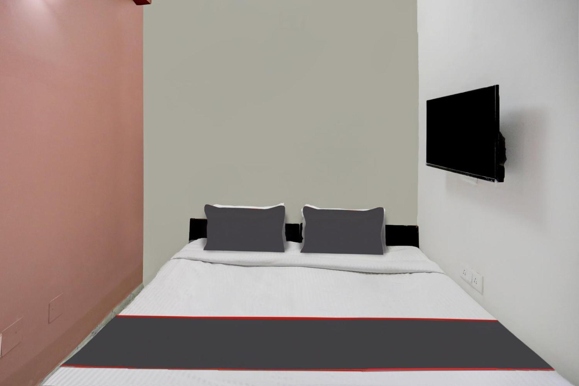 فندق Super Capital O Uk House Residency غورغاون المظهر الخارجي الصورة