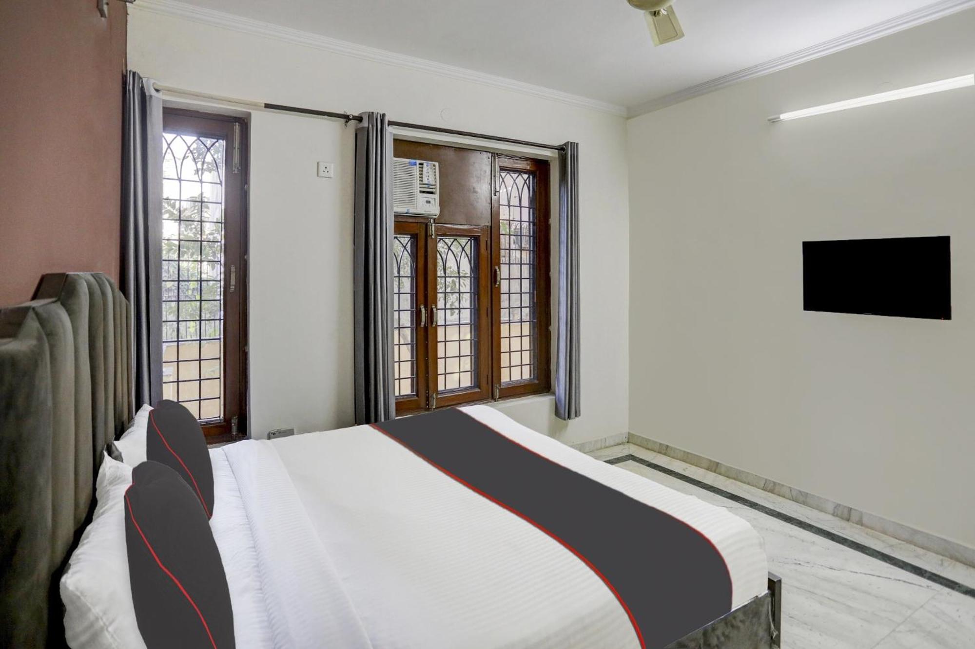 فندق Super Capital O Uk House Residency غورغاون المظهر الخارجي الصورة